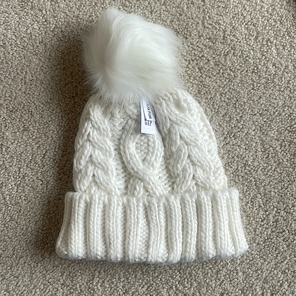 Gap Cable Knit Poof Beanie